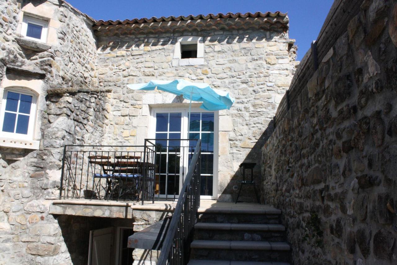 L'Avventura Gite Bleu Grospierres Exterior foto